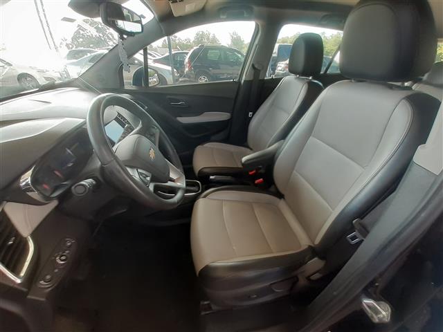 a607d5db-2cb4-46b8-ba0d-62458dc2d517