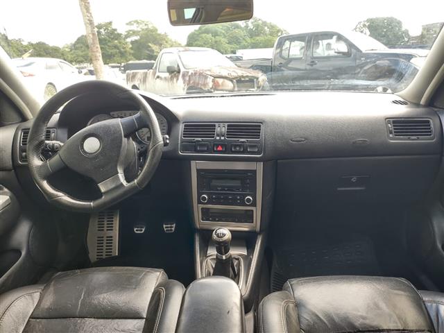 f0a35bd4-c086-45bc-8744-2b8705175f81