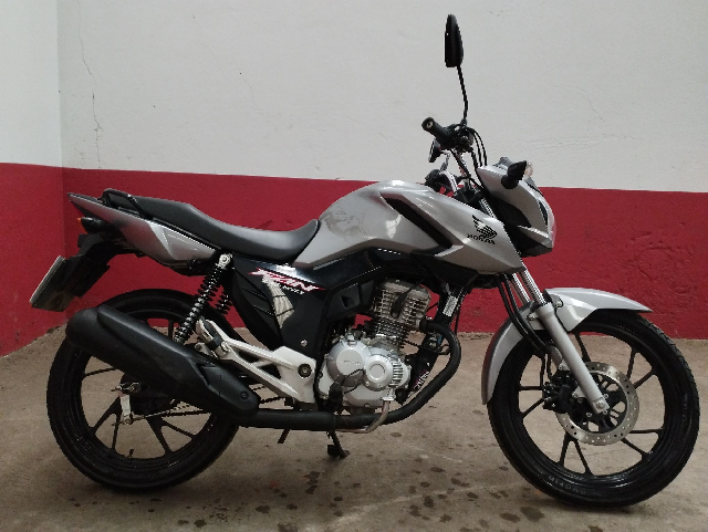 f3695bee-f2a5-43ea-b526-a1026d621353