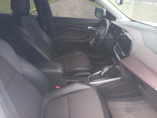 f9fa95b5-07ed-44ca-a129-33428e30c704