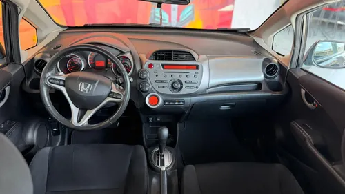 D_NQ_NP_901431-MLB109564634070_042026-O-honda-fit-15-ex-16v-flex-4p-automatico